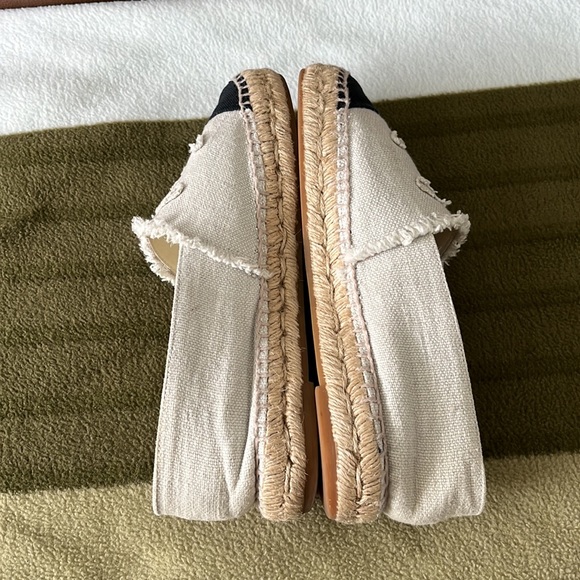 Chanel Espadrilles - Beige/Black - Picture 6 of 8